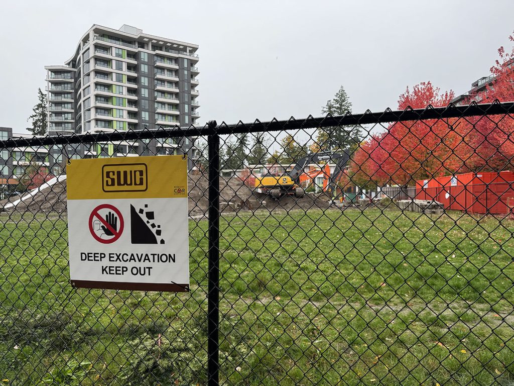 Housing Construction Continues on Campus